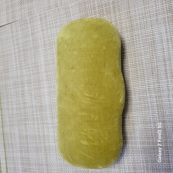 Gucci Black Sunglasses with Case and dust bag - Picture 5 of 7